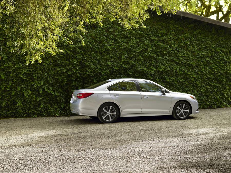  Subaru Legacy 2015 года  (фото 5 из 14)